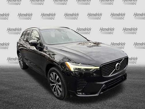 2023 Volvo XC60 Plus