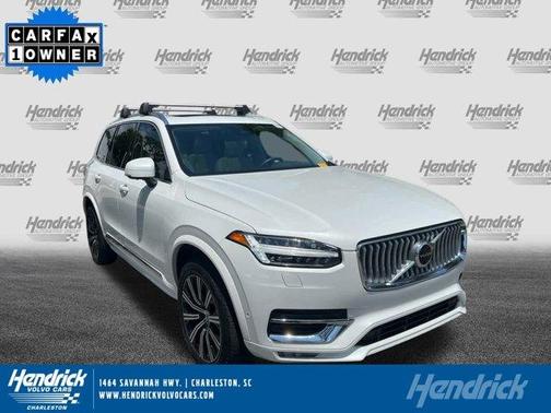 2023 Volvo XC90 B5 Plus