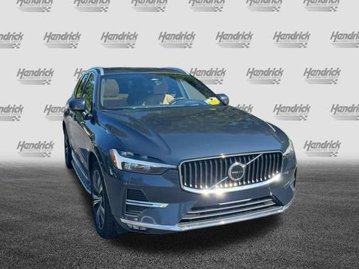 2022 Volvo XC60 Inscription
