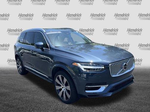 2025 Volvo XC90 Plug-In Hybrid T8 Plus 7-Seater