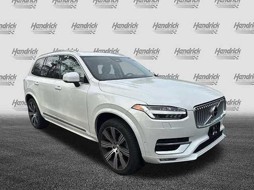 Crystal White 2023 Volvo XC90 Ultimate