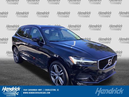 2021 Volvo XC60 Momentum