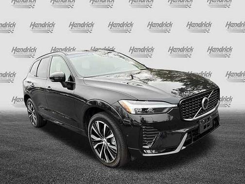 2025 Volvo XC60 Plus