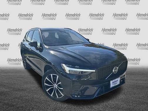 2025 Volvo XC60 Plus