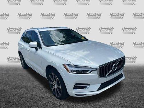 2019 Volvo XC60 Recharge Plug-In Hybrid T8 Inscription