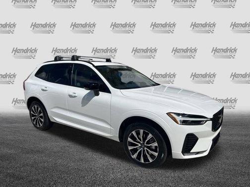2025 Volvo XC60 B5 Core