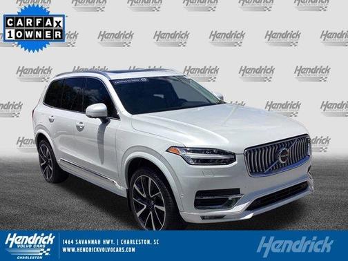 2023 Volvo XC90 B5 Plus