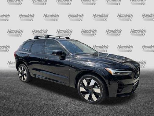 2025 Volvo XC60 Plug-In Hybrid T8 Plus