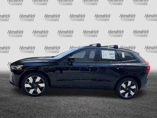 2025 Volvo XC60 Plug-In Hybrid T8 Plus