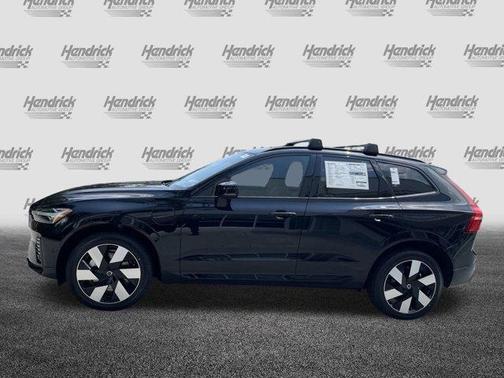 2025 Volvo XC60 Plug-In Hybrid T8 Plus