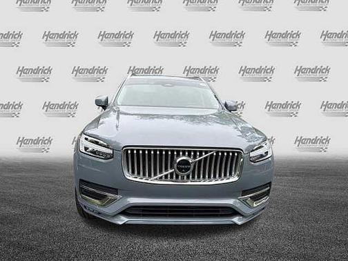 Thunder Grey 2023 Volvo XC90 Plus