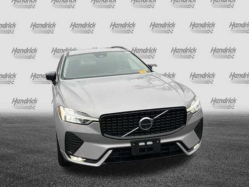 2025 Volvo XC60 Plus