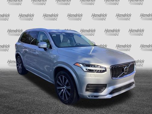 2023 Volvo XC90 Core