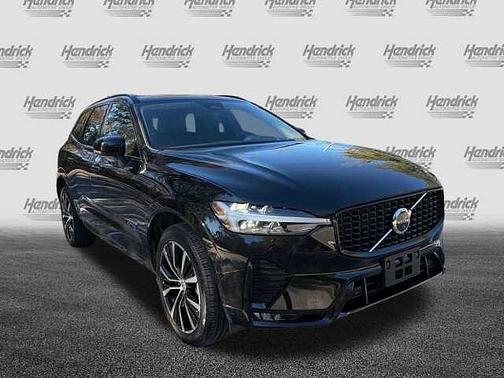 2025 Volvo XC60 Plus