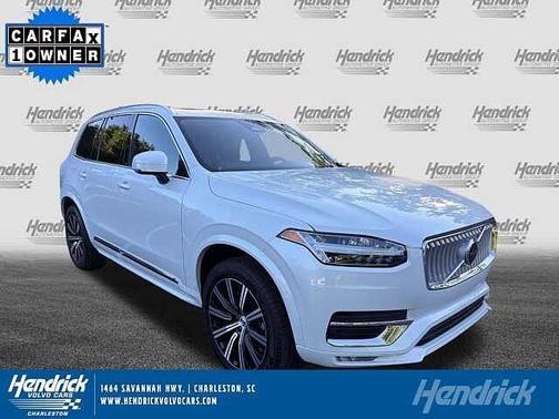 Crystal White 2025 Volvo XC90 Core