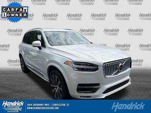 Crystal White 2025 Volvo XC90 Core