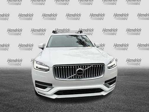 2023 Volvo XC90 Plus