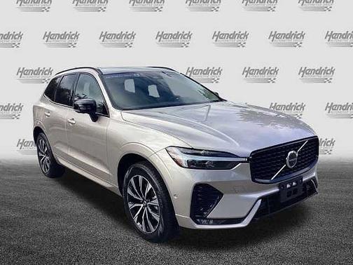 2025 Volvo XC60 Plus