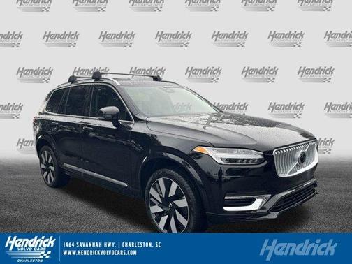 2025 Volvo XC90 Plug-In Hybrid T8 Plus 7-Seater