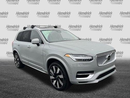 2025 Volvo XC90 Plug-In Hybrid T8 Plus 7-Seater
