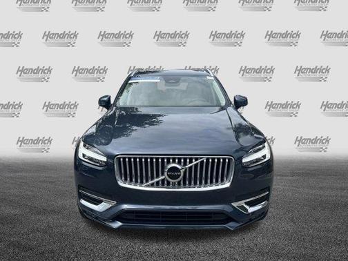 2024 Volvo XC90 B5 Core Bright Theme