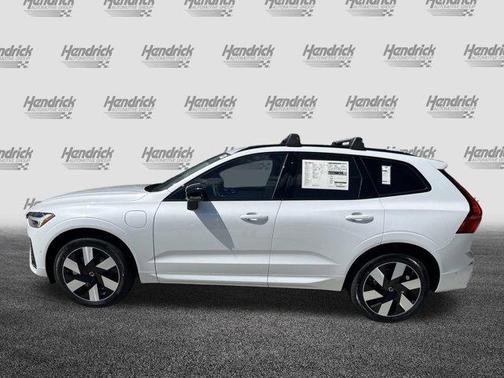 2025 Volvo XC60 Plug-In Hybrid T8 Plus