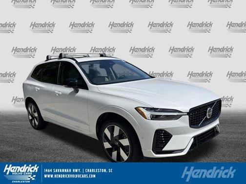 2025 Volvo XC60 Plug-In Hybrid T8 Plus