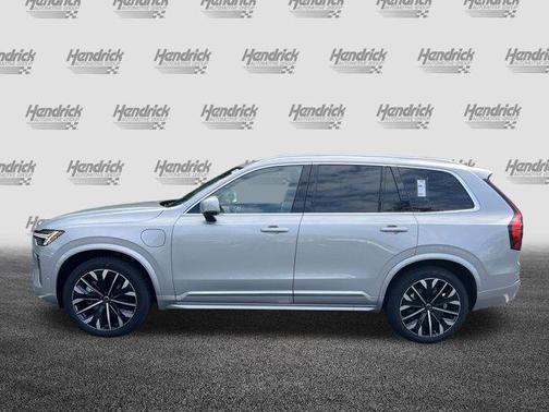 2025 Volvo XC90 Plug-In Hybrid T8 Ultra 6-Seater