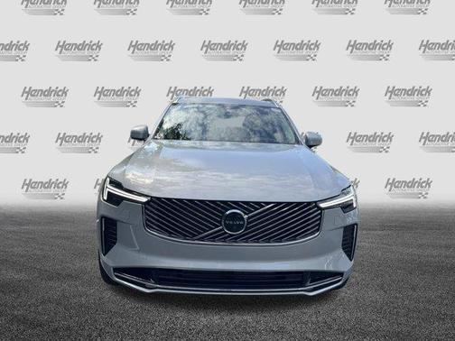 2025 Volvo XC90 Plug-In Hybrid T8 Ultra 6-Seater
