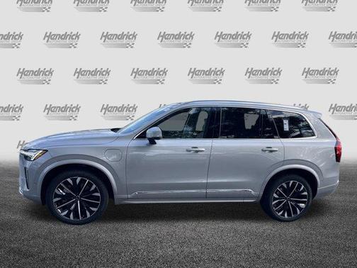 2025 Volvo XC90 Plug-In Hybrid T8 Ultra 7-Seater
