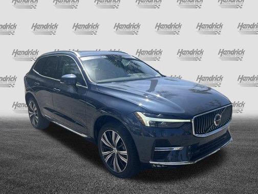 2022 Volvo XC60 B5 Inscription
