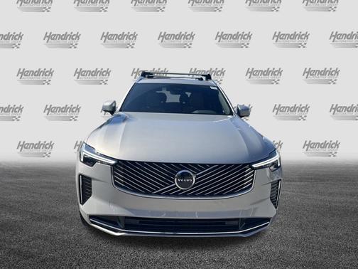 2025 Volvo XC90 Core