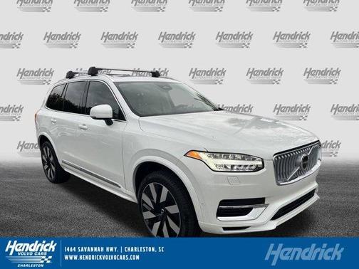 2025 Volvo XC90 Plug-In Hybrid T8 Plus 7-Seater