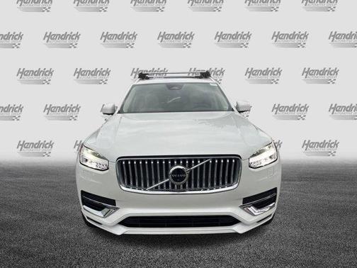2025 Volvo XC90 Plug-In Hybrid T8 Plus 7-Seater