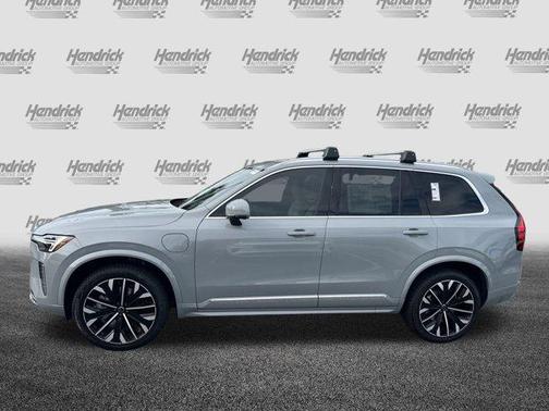 2025 Volvo XC90 Plug-In Hybrid T8 Core 7-Seater