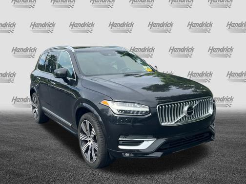 2022 Volvo XC90 Inscription