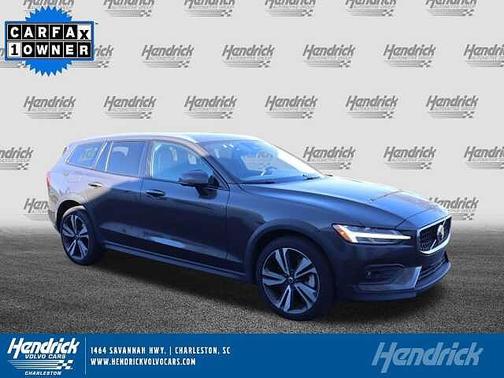 2025 Volvo V60 Cross Country Plus
