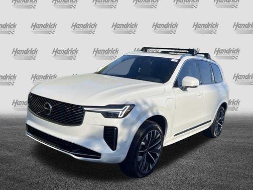 2025 Volvo XC90 Plug-In Hybrid T8 Plus 7-Seater