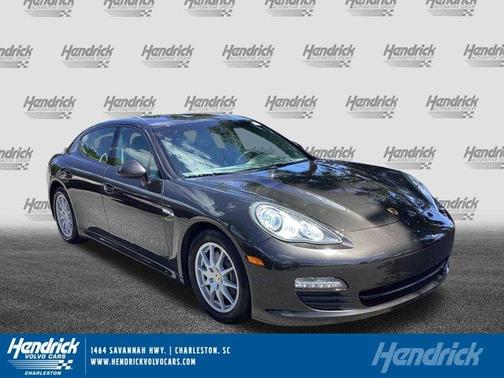 2011 Porsche Panamera 4