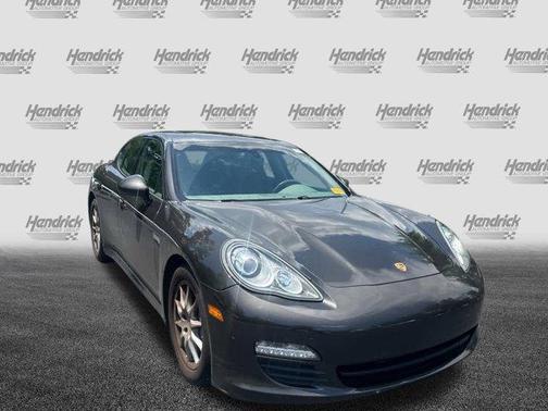 2011 Porsche Panamera 4