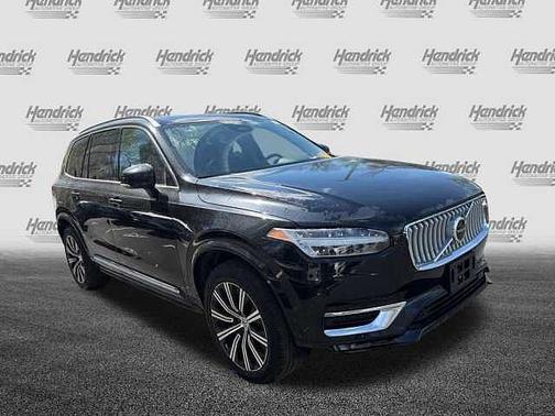 2025 Volvo XC90 Core