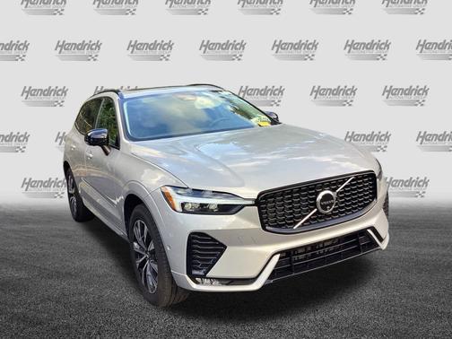 2025 Volvo XC60 Plus