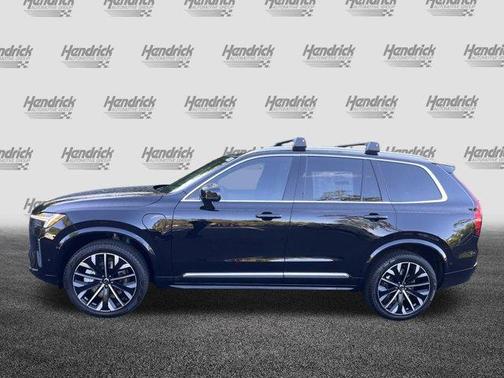 2025 Volvo XC90 Plug-In Hybrid T8 Plus 7-Seater