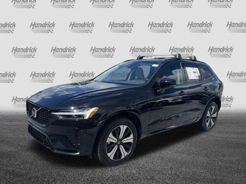 2025 Volvo XC60 Plug-In Hybrid T8 Plus