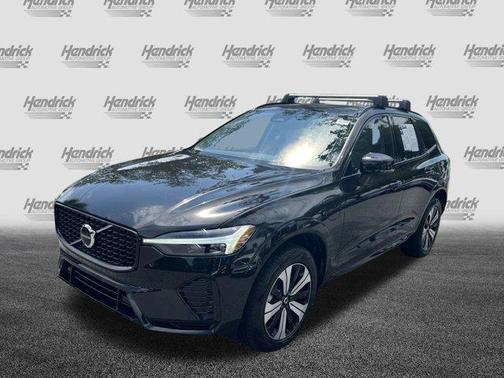 2025 Volvo XC60 Plug-In Hybrid T8 Plus