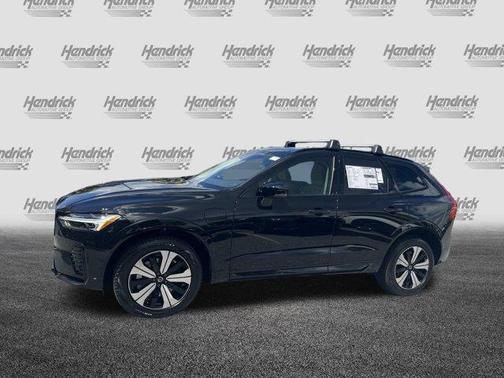 2025 Volvo XC60 Plug-In Hybrid T8 Plus