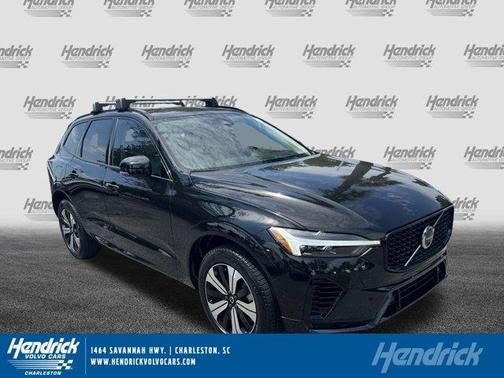 2025 Volvo XC60 Plug-In Hybrid T8 Plus