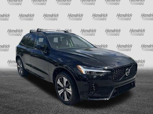 2025 Volvo XC60 Plug-In Hybrid T8 Plus
