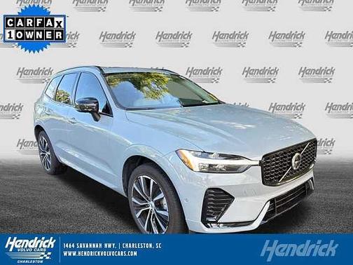 Vapour Grey 2025 Volvo XC60 Plus