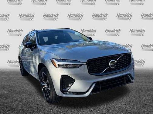 2025 Volvo XC60 Plus